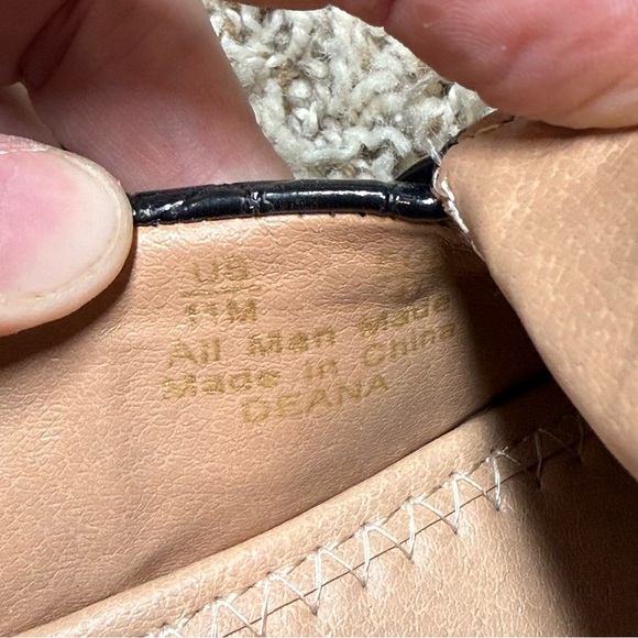 Circus by Sam Edelman Deana Black Croc-Embossed Loafers with Gold Horsebit - Picture 4 of 6